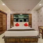 Capital O 15950 J K Residency
