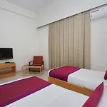 Oyo 5345 Hotel Sai Rennaissance