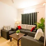 High Q Suites