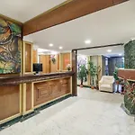 Octave Church Inn