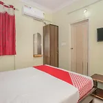 Oyo Flagship 10363 Sri Balaji Guest House & Restaurent