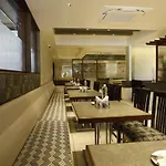 Hotel Foxglove International