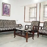Sri Kumara Lodge
