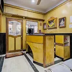 Spot On 75643 Golden Guest House