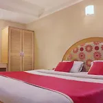 Capital O 333 Hotel Crystal Homes