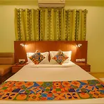 Fabhotel The Btm Palace - Btm Layout Nr Gopalan Innovation Mall