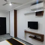 Hotel Abooz