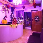 Domus Regency By Shrigo Hotels