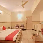 Oyo 12985 Sabharwal Viceroy