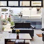 Oyo Flagship 76298 Prime Suites