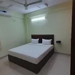 Redkey Inn Airport Bangalore