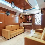 Capital O 64592 Dhanvitha Residency