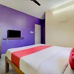 Oyo 75854 Hotel Harsha Residency