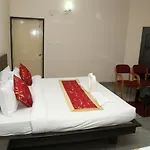 Soundarya Hotel