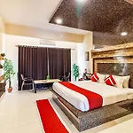 Octave Nest Inn