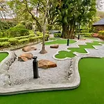 Stayvista At Ananta - Breakfast Included & Basketball Court