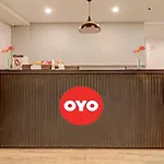 Oyo Townhouse 251 Richmond Circle