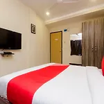 Oyo 11683 Hotel Ymca