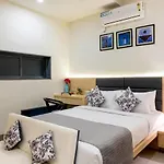 Iris Suites