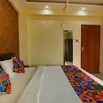 Fabhotel Emerald Inn