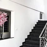 Hotel Royal Suites