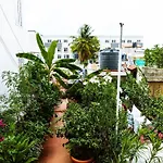 Rvr Abode -Private Rooms