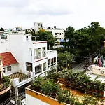 Rvr Abode -Private Rooms
