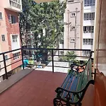 Cmr Service Apartment