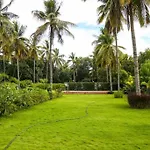 B.K Farms 5 Bedroom Villa With Pool