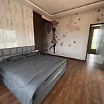 Oak Dreams ,Orchid Nirvana