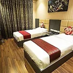 Fabhotel Prime Grand Seasons