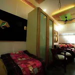 Collection O Ya Inn And Suites