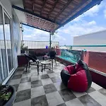 Greeny, Private Pent House