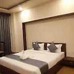Ira International Luxury Service Apartment
