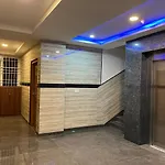 Np Royal Inn