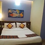 Circle Motel