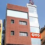 Oyo Athiti Residency