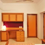 House Of 2 Tress Penthouse