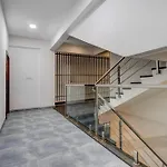 Cocoon Suites - Kalyan Nagar