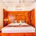 Fabhotel Vista Suites - Frazer Town