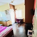 Spot On Shree Nest