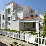 House Of Hiranandani Villa