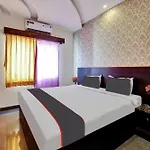 Collection O Ira International Boutique Hotel