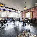Hotel O Canton Hotel