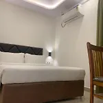 Hotel Le Grandeur