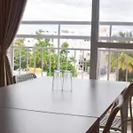 Staymazing-1,2 & 3 Bhk Ac Apartments In Hebbal-5Mins To Manyata-30Mins To Airport