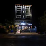 Super Townhouse Global Village Tech Park Near Kengeri Bus Terminal Metro Station