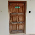 Rrm Stays - Jambu Savari Dinne
