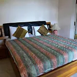 Service Apartment In Richmond Road