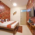 Fabexpress Kings Suites Hrbr Layout - Nr Manyata Tech Park